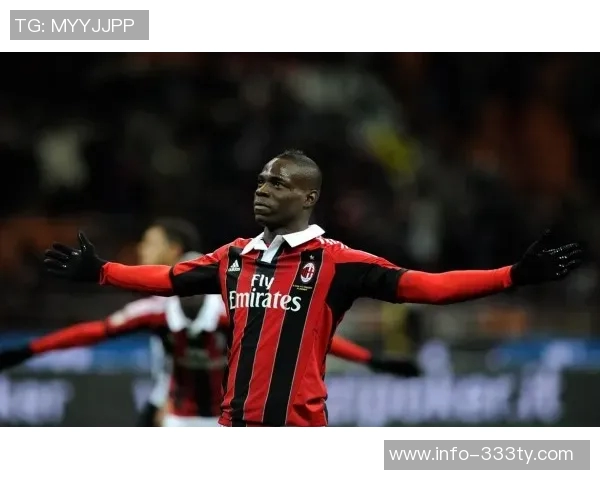 德弗里欲离开国米多队争抢国米计划与巴斯托尼续约加强阵容