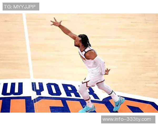 尼克斯半场微弱领先76人布伦森表现出色马克西火力全开乔治状态低迷